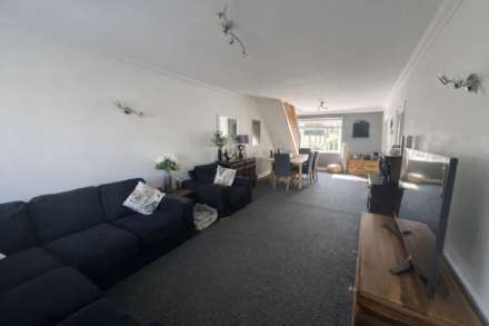 Goodwood Avenue, Hutton, Image 3