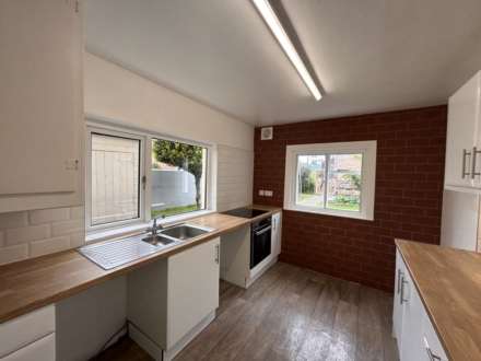 Alton Villas, Woodville Avenue, Image 4