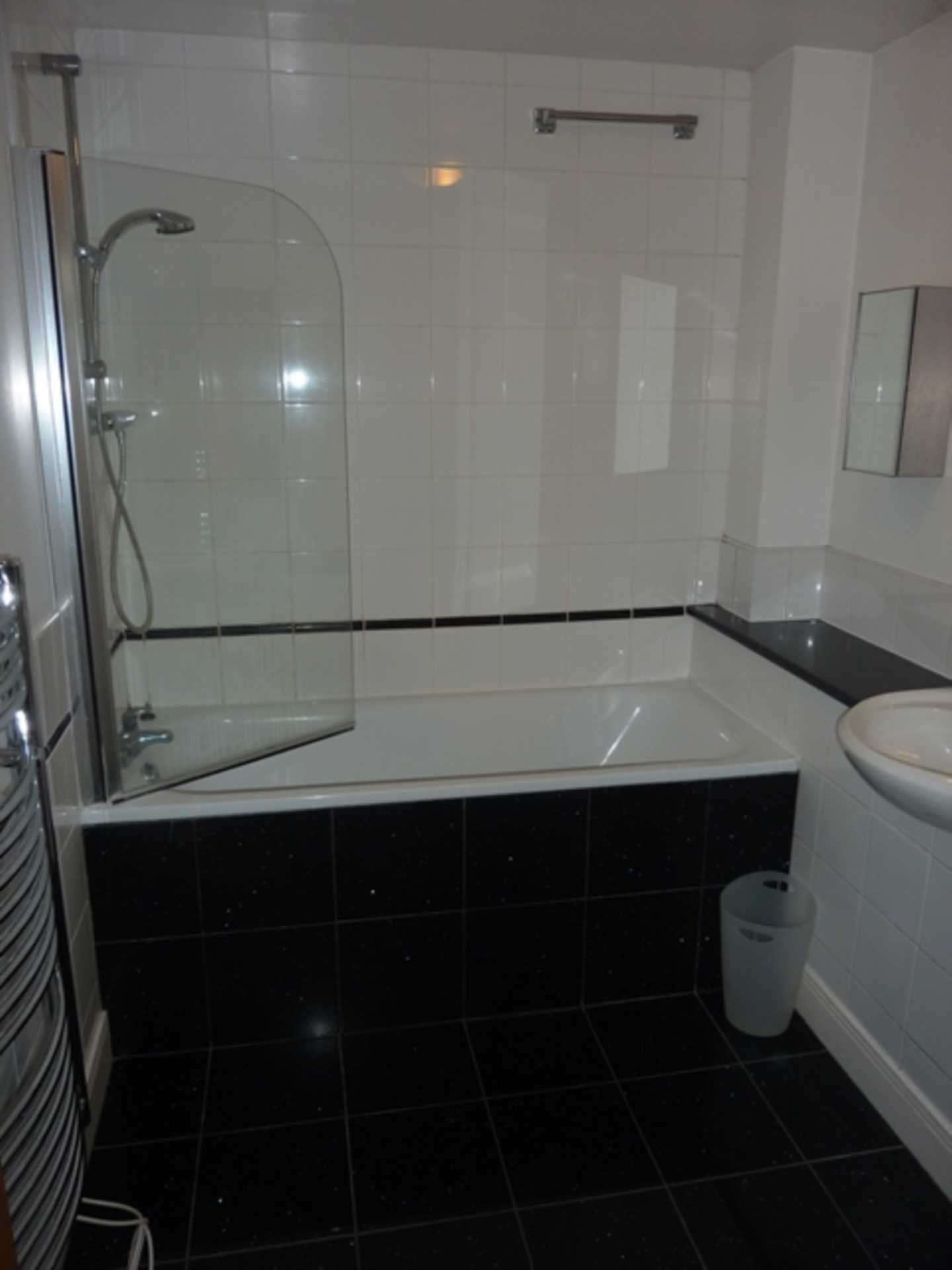 Les Vaux Apartments, Le Mont Les Vaux, Image 4