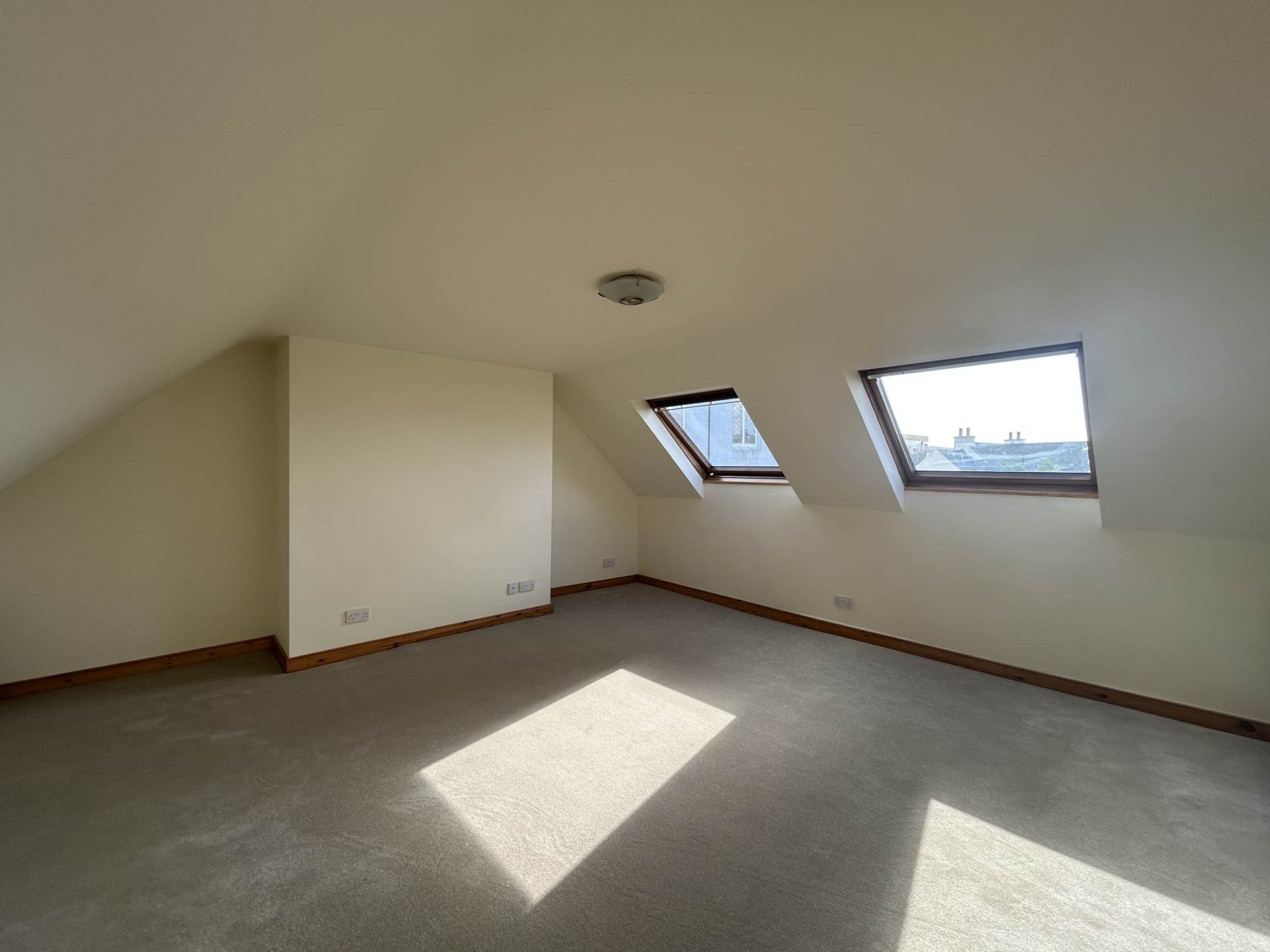 Warwick House, 16 Vauxhall Street, Image 17