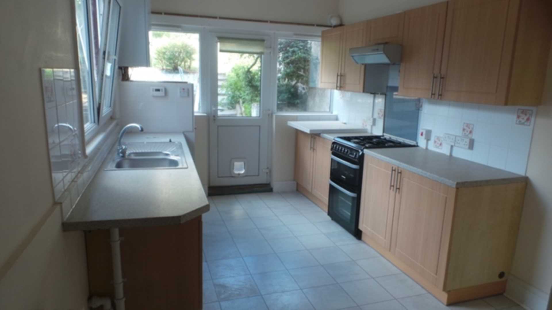 Victoria Crescent, Upper Clarendon Road, Image 7