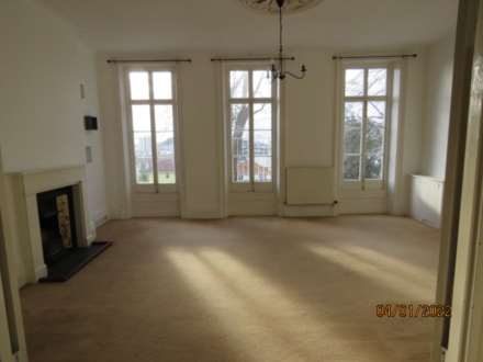 Victoria Crescent, Upper Clarendon Road, Image 4
