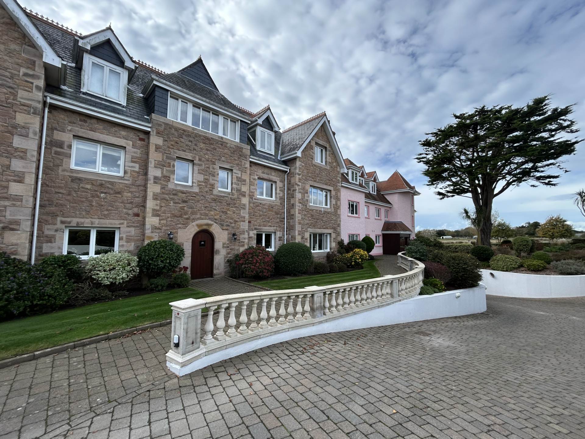 La Rocquaise, Image 1