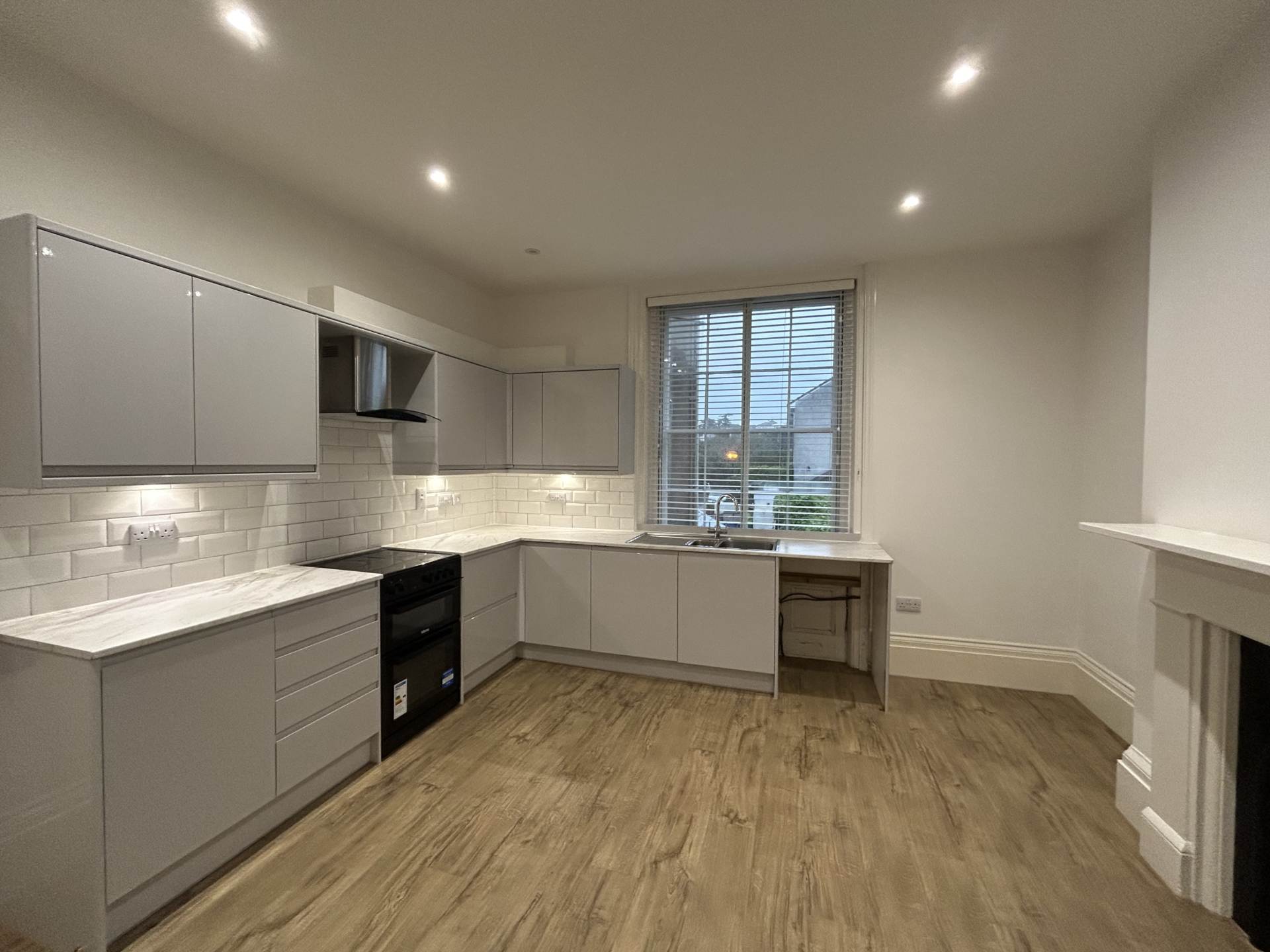 Salvandy Terrace, Springfield Road, Image 4
