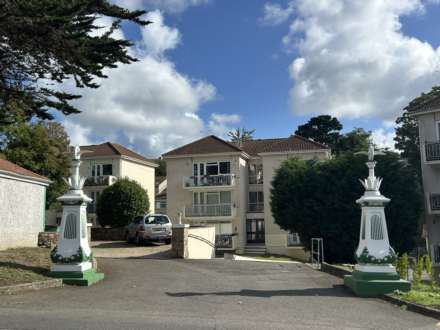 Mount Edgecumbe, Queens Road