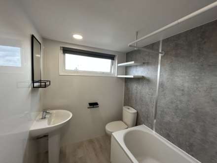 Crewkerne, Sunshine Avenue, St Savior, Image 4