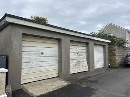 Crewkerne, Sunshine Avenue, St Savior, Image 8