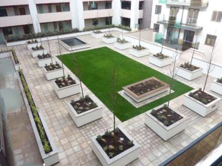 Le Capelain House, Castle Quay, Image 8