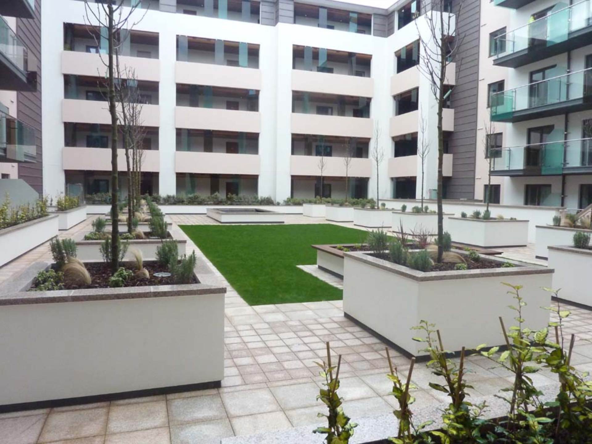 Le Capelain House, Castle Quay, Image 4