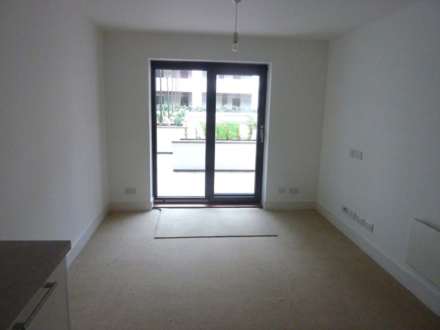 Le Capelain House, Castle Quay, Image 7