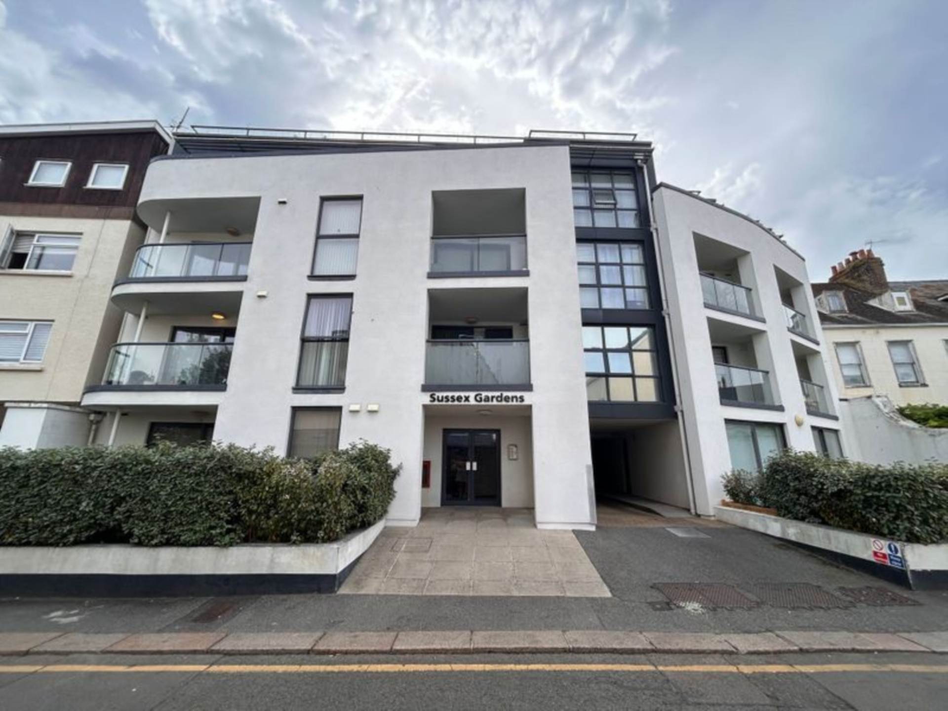Sussex Gardens, Clarence Road, Image 1