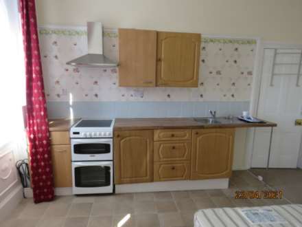 Room     Salvandy Terrace, Springfield Road, Image 4