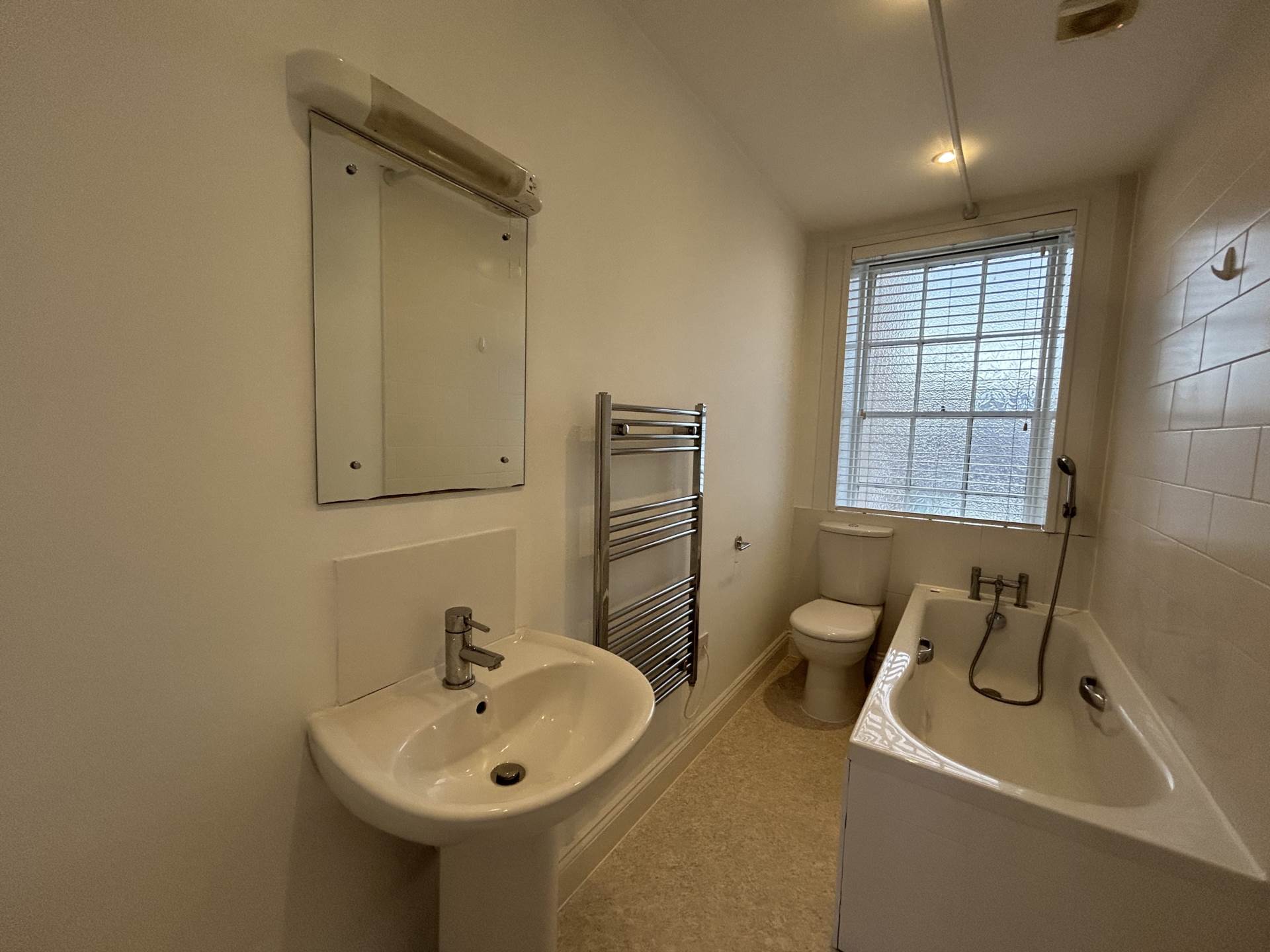 First Floor Flat, 5 David Place, Image 7