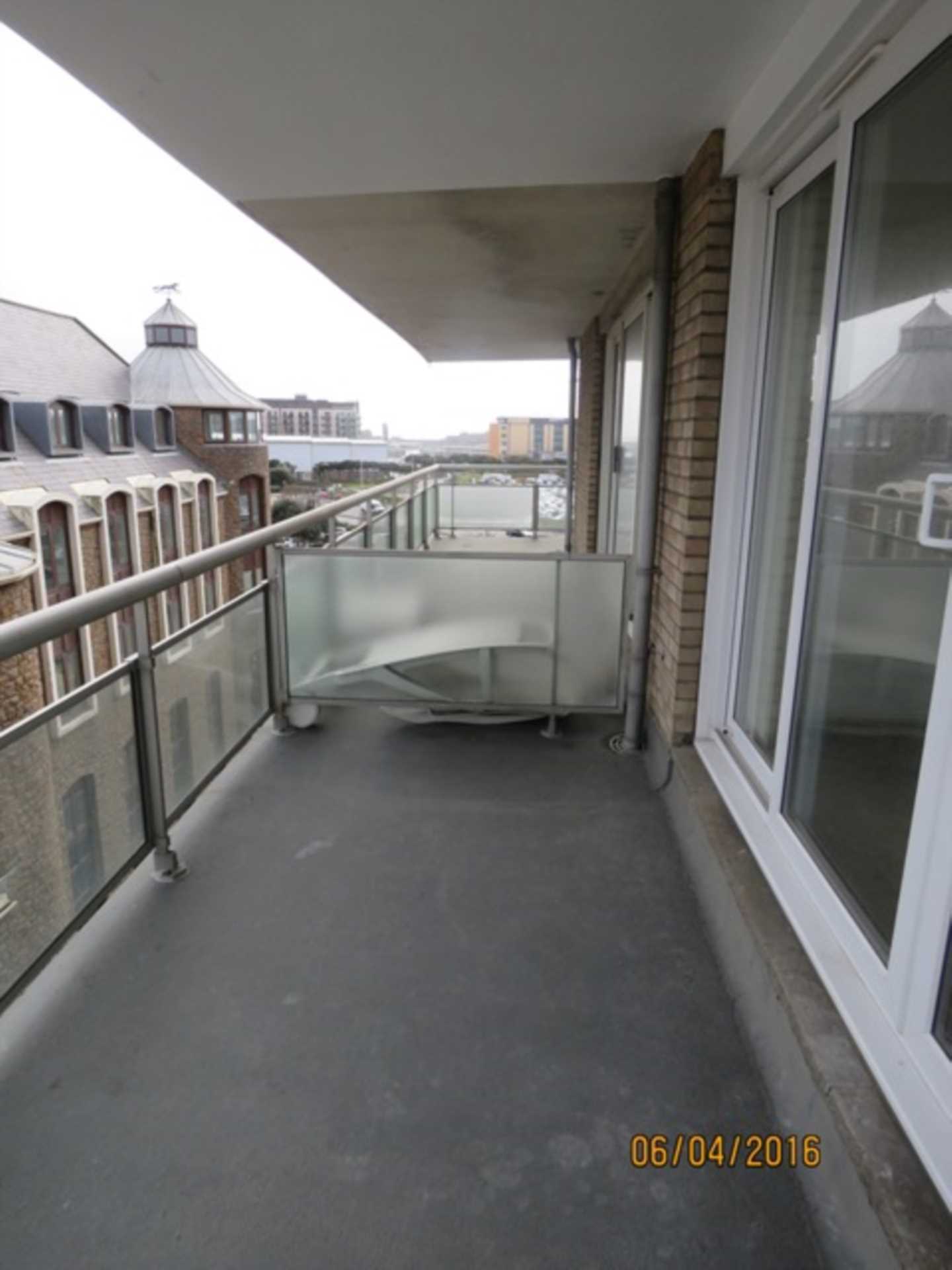 Marina Court, Esplanade, Image 4