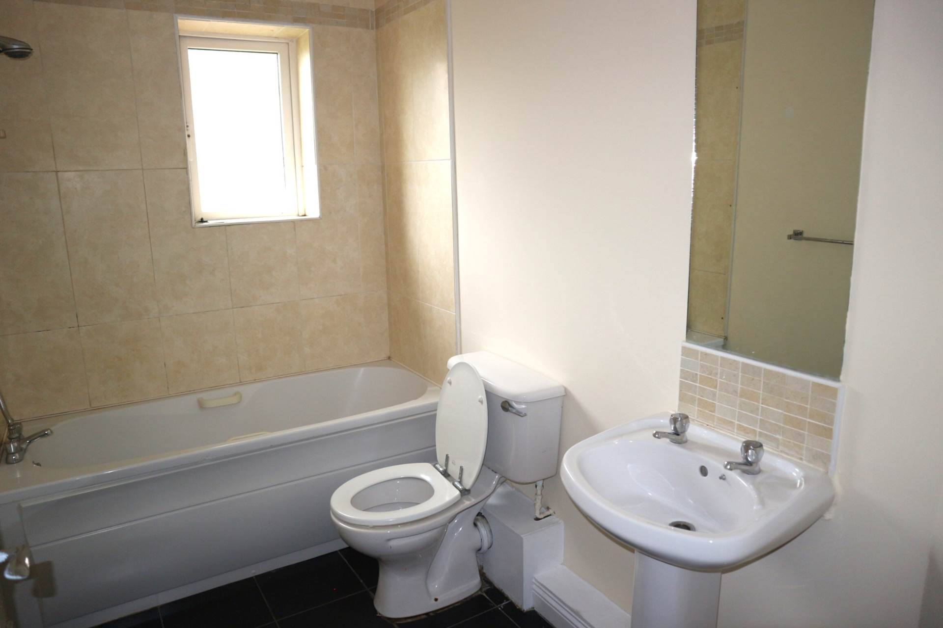 16 The Avenue, St. Wolstan`s Abbey 16 The Avenue, St. Wolstan`s Abbey