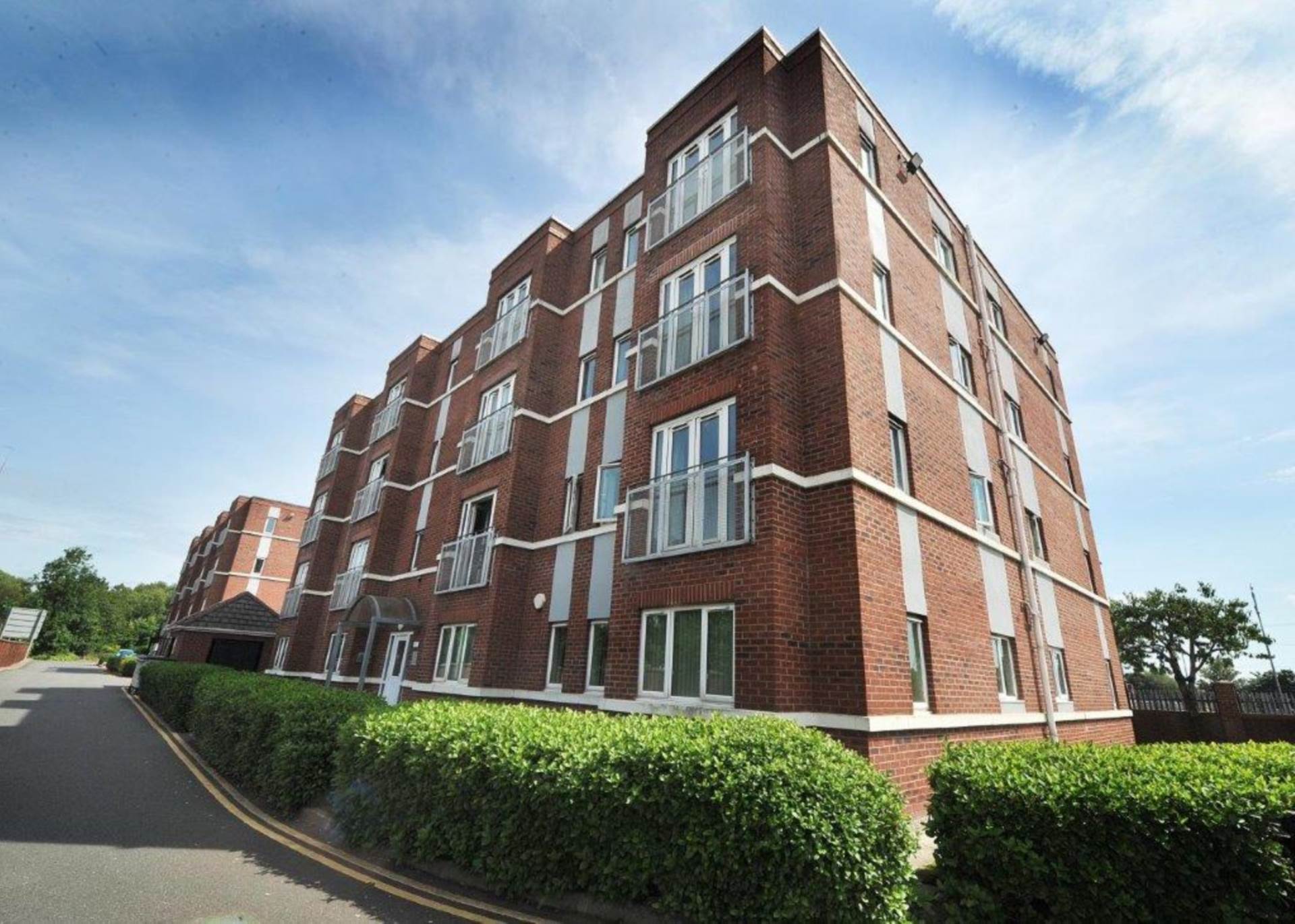 Forebay Drive, Manchester, Image 1