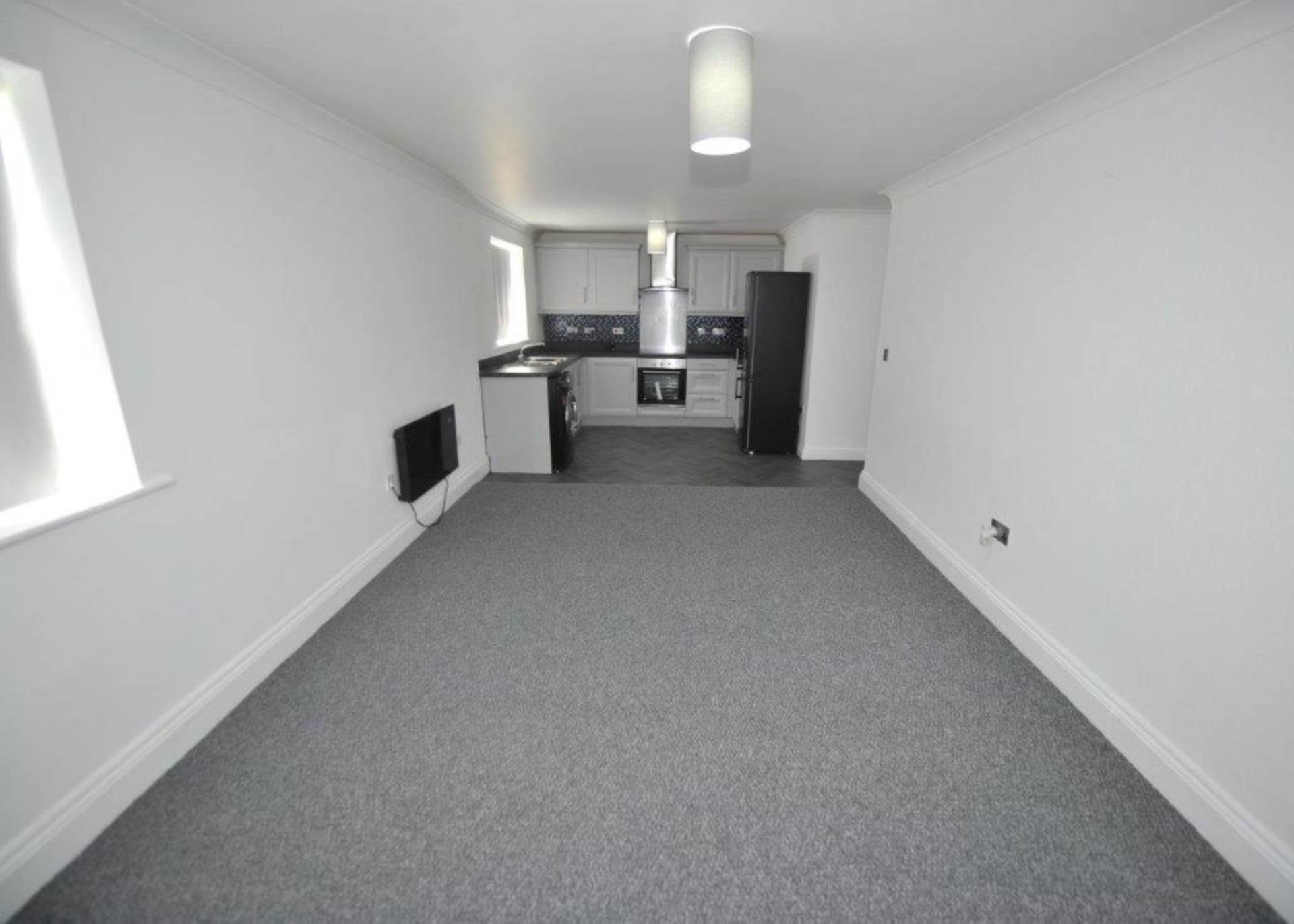 Forebay Drive, Manchester, Image 11