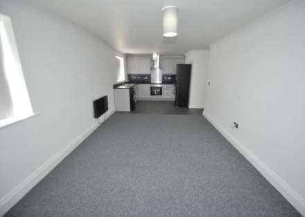 Forebay Drive, Manchester, Image 11