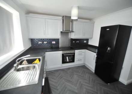 Forebay Drive, Manchester, Image 16