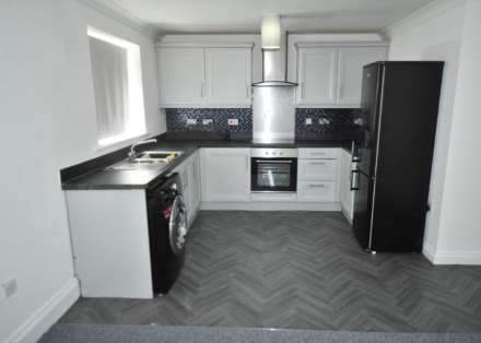 Forebay Drive, Manchester, Image 18
