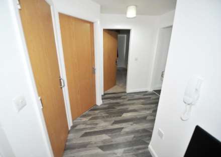 Forebay Drive, Manchester, Image 5