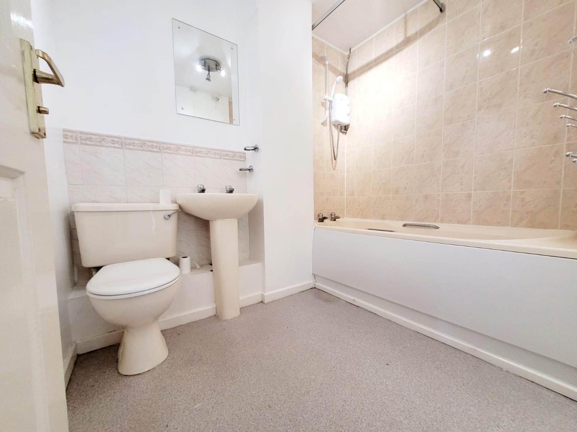 Spinningdale, Walkden M38, Image 11