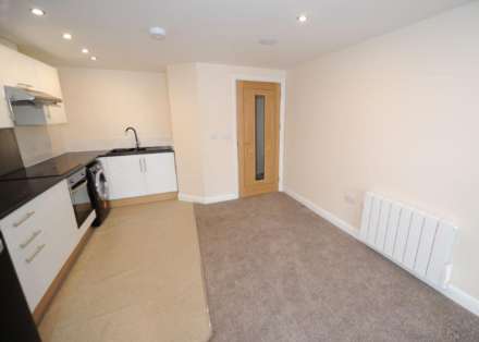 Property For Rent Liverpool Road, Irlam, Manchester