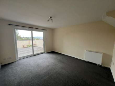5 Maple Close, Image 3