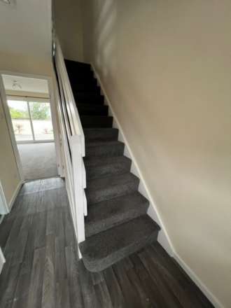 5 Maple Close, Image 4