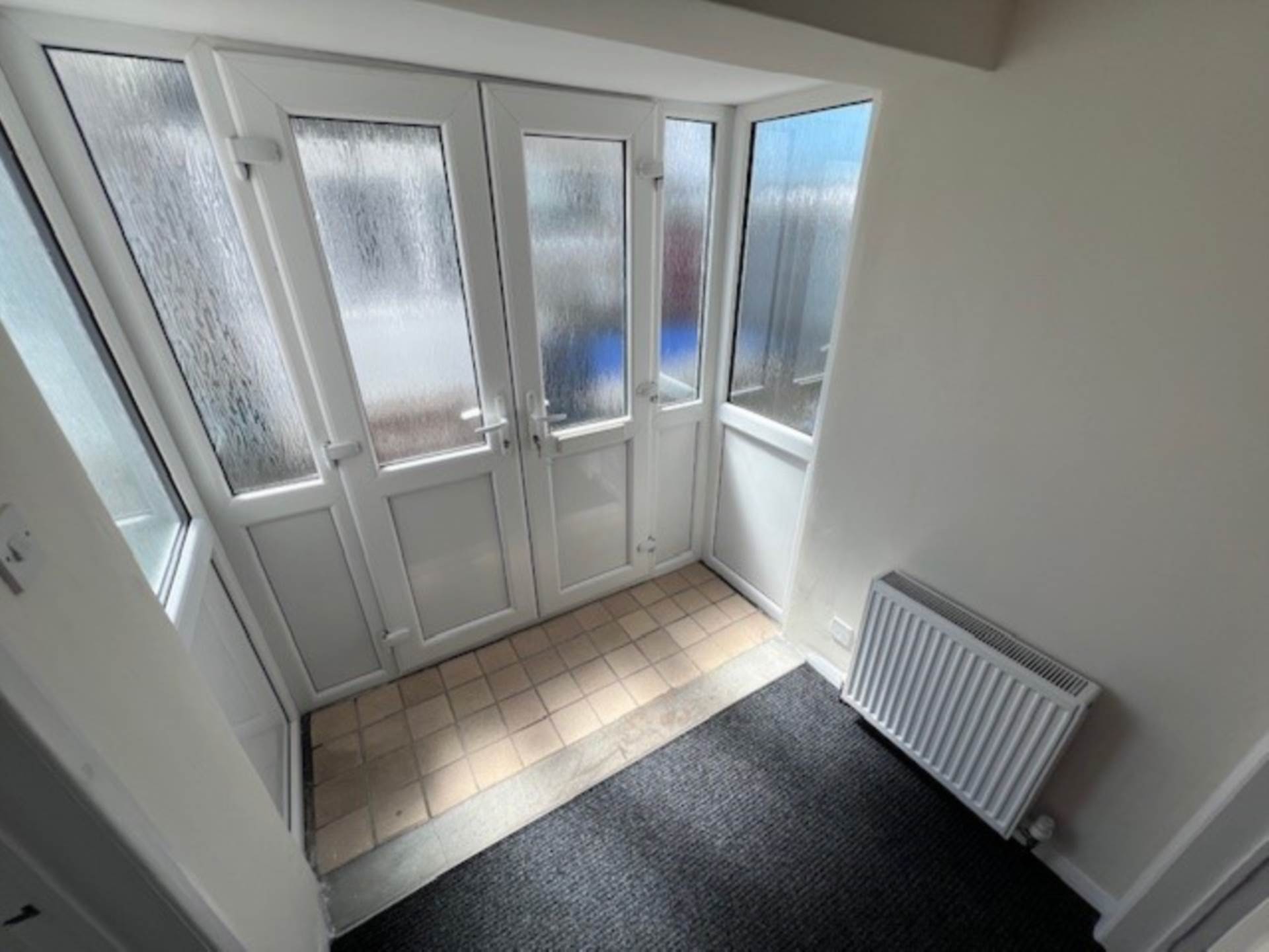 Wesley Close, Kelly Bray, Image 4