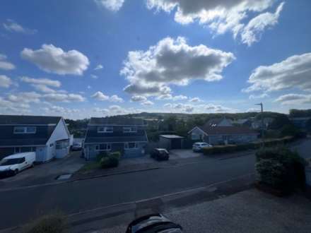 Wesley Close, Kelly Bray, Image 11