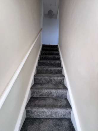 Wesley Close, Kelly Bray, Image 5