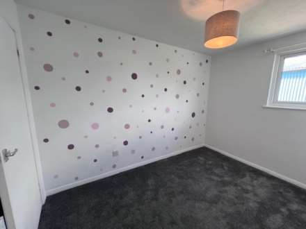Wesley Close, Kelly Bray, Image 8
