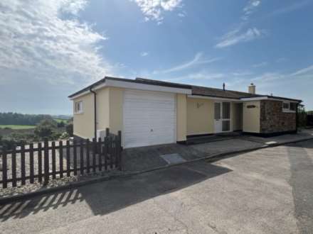 3 Wadham Drive