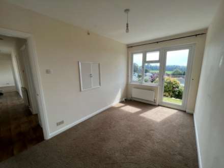 3 Wadham Drive, Image 4