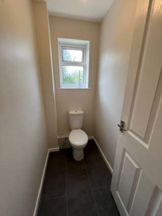 Tredydan Road, Launceston, Image 10