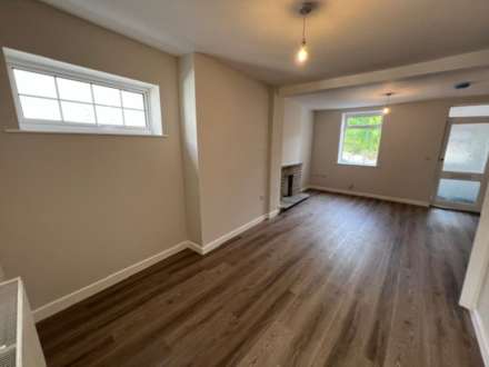 Tredydan Road, Launceston, Image 4