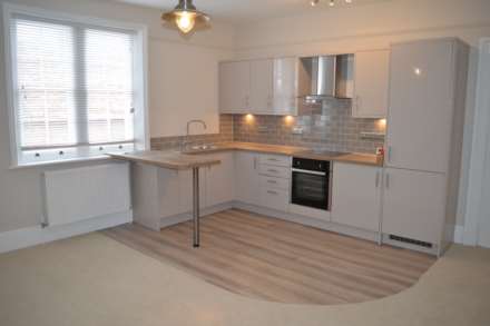 The Litten, Newbury, Image 2