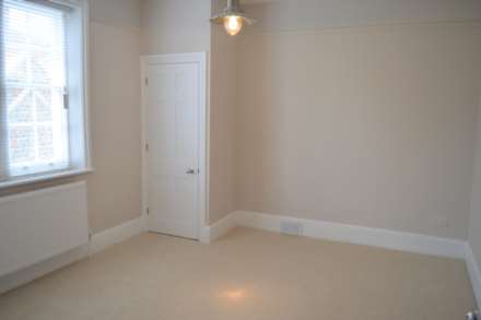 The Litten, Newbury, Image 5