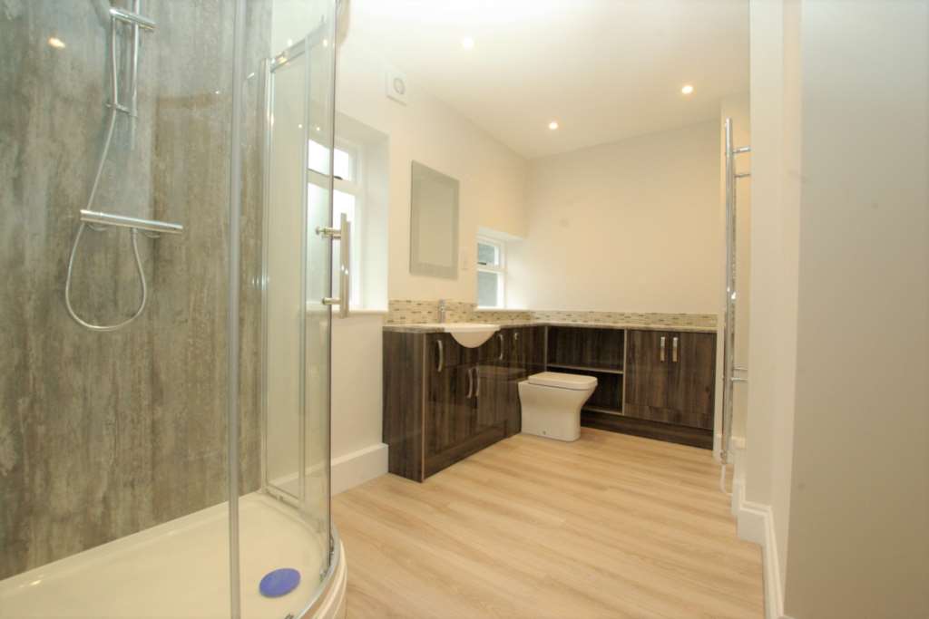 Newtown Road, Newbury, Image 5