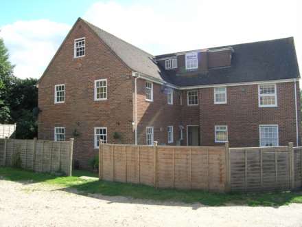 Property For Rent The Laurels, Hungerford