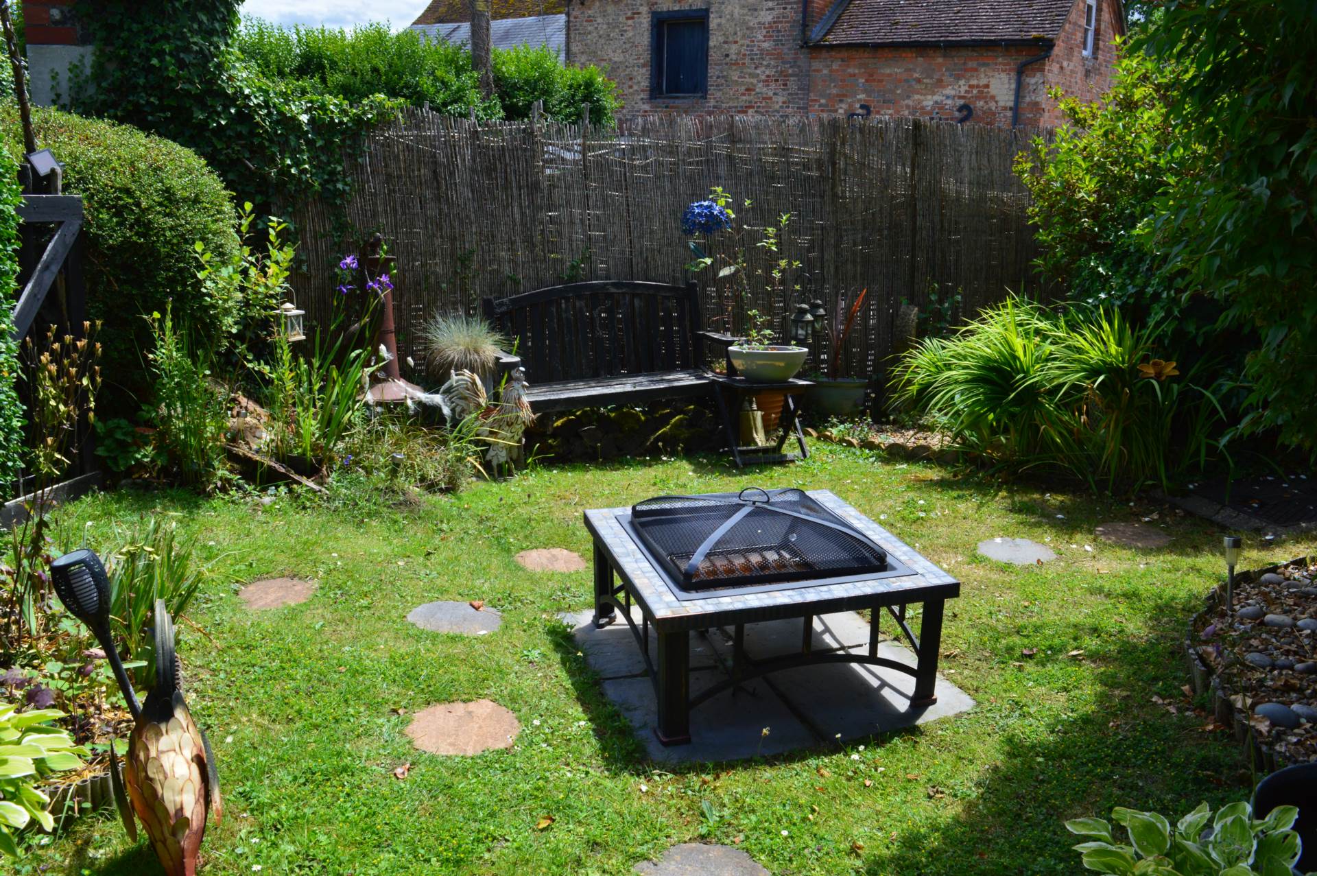 Walnut Tree Cottages, Chilton Foliat, Image 9