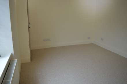 High Street, Highworth, Image 7