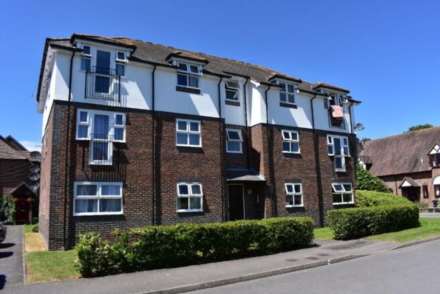 St Michaels Close, Lambourn