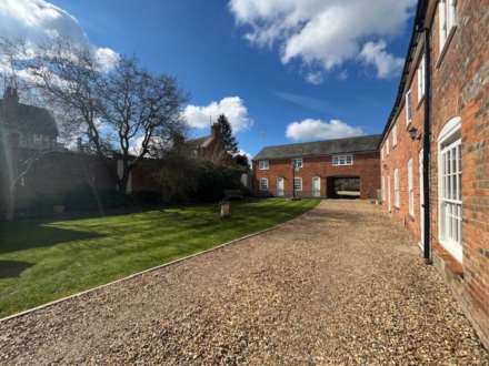 Newton Mews, Hungerford, Image 6