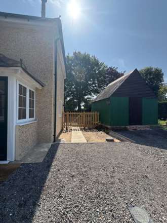 Hall Lane, Faccombe, Image 18