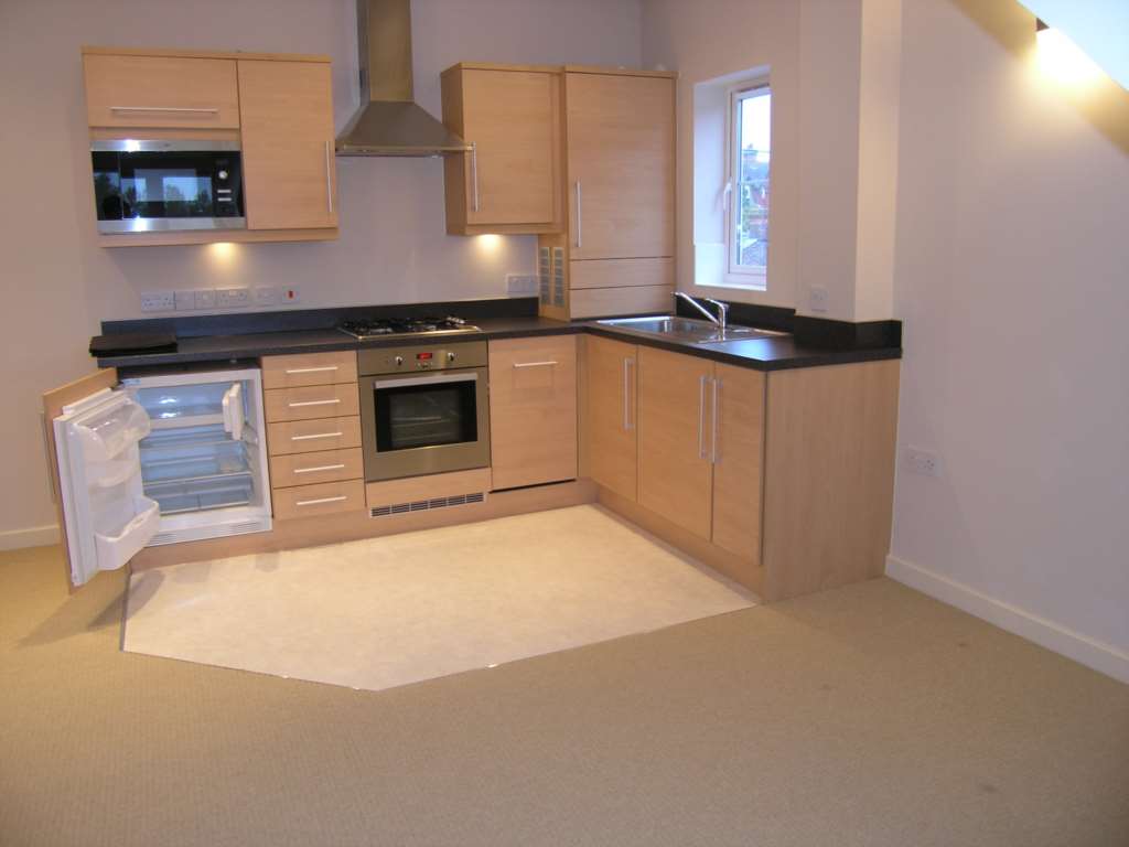 Crofton House, Hungerford, Image 3