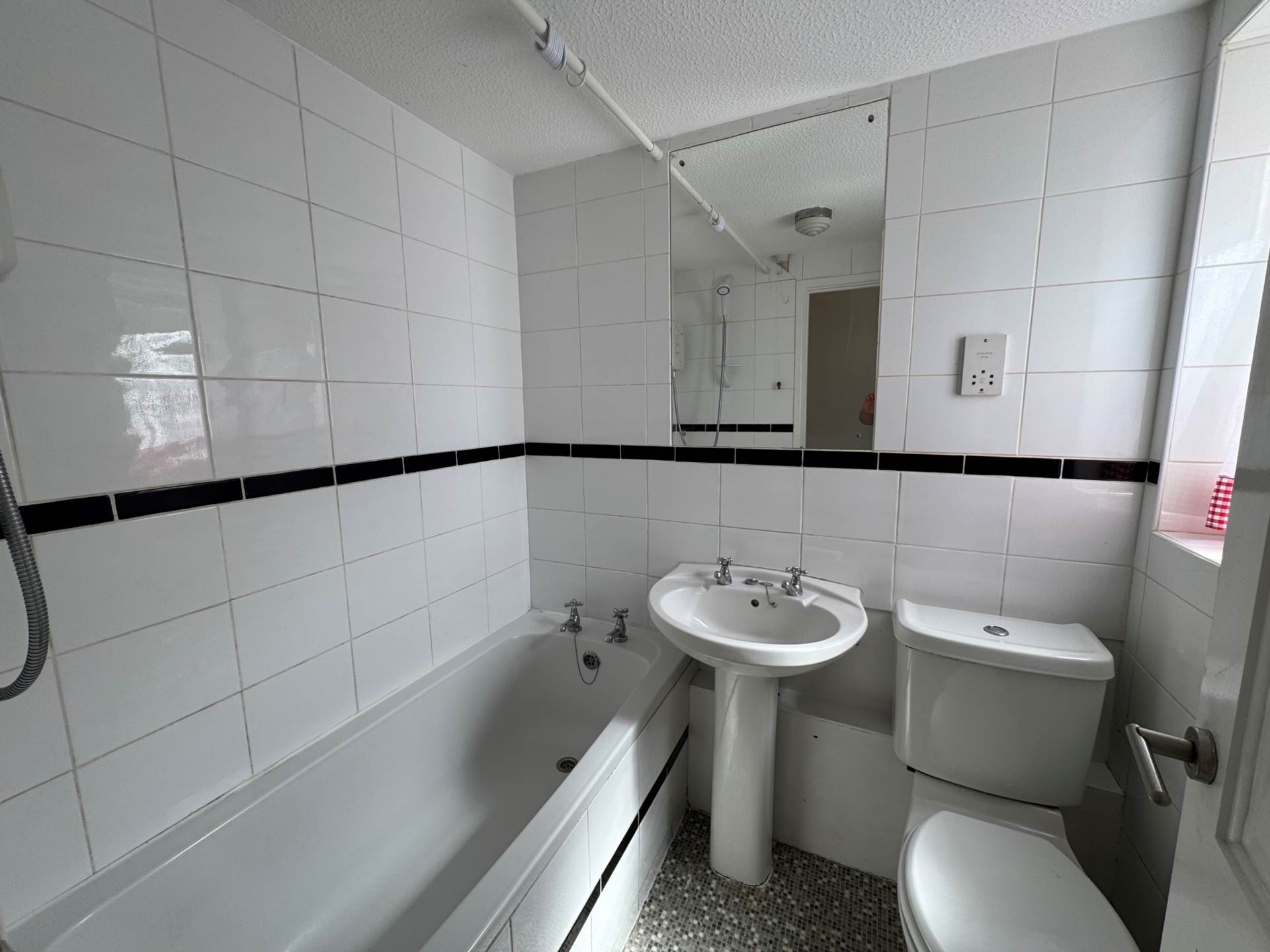 Shalbourne Close, Hungerford, Image 7