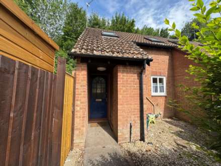 Property For Rent Shalbourne Close, Hungerford