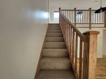 Shalbourne Close, Hungerford, Image 4